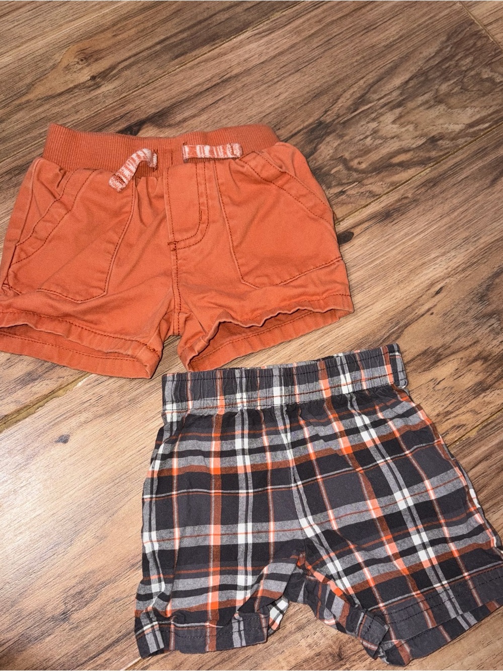 Carters Orange Gray Shorts Bundle 2 Piece Boys 6M